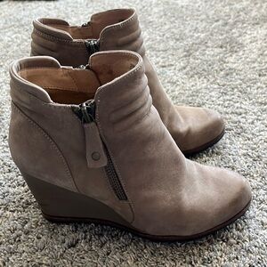 Biala wedge booties